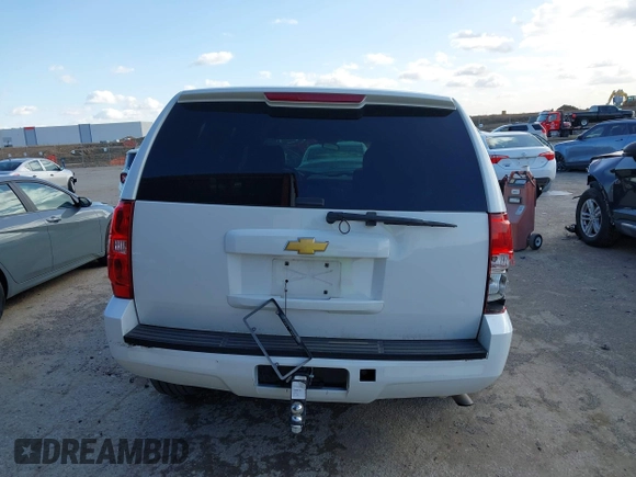 2013 Chevrolet Tahoe Commercial with VIN 1GNLC2E06DR348757, listed as a IAAI auction lot 41711877 with 163,473 mi miles and . Bid and sale history available at DreamBid. Image 16.