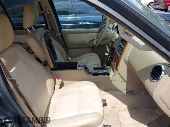 2010 Ford Explorer Eddie Bauer с VIN 1FMEU6EE9AUA56378, выставлен на аукционе IAAI как лот 42317821 с пробегом 262 030 миль миль и . История ставок и продаж доступна на DreamBid. Изображение 5.