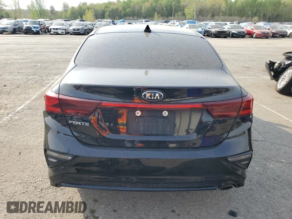 2021 Kia Forte LXS with VIN 3KPF24AD5ME394914, listed as a Copart auction lot 52708235 with 117,956 mi miles and Salvage title. Bid and sale history available at DreamBid. Image 6.
