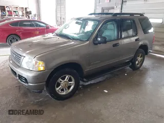 2005 Ford Explorer XLT with VIN 1FMDU73K15UB66258, listed as a IAAI auction lot 42339889 with 195,294 mi miles and . Bid and sale history available at DreamBid. Image 2.