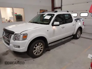 2007 Ford Explorer Sport Trac Limited z VIN 1FMEU53837UA50804, wystawiony jako IAAI lot #42181519 z przebiegiem 111 336 mil mil oraz . Historia ofert i sprzedaży dostępna na DreamBid. Obrazek 2.