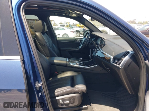2020 BMW X5 sDrive40i with VIN 5UXCR4C03L9C82755, listed as a IAAI auction lot 42494503 with 50,706 mi miles and . Bid and sale history available at DreamBid. Image 5.