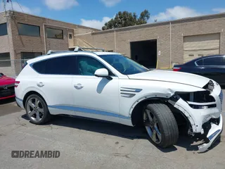 2023 Genesis GV80 with VIN KMUHBDSB8PU102875, listed as a IAAI auction lot 42370874 with 30,318 mi miles and . Bid and sale history available at DreamBid. Image 13.