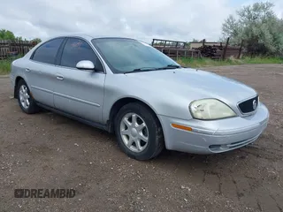 2003 Mercury Sable GS z VIN 1MEFM50U93G635100, wystawiony jako IAAI lot #42424689 z przebiegiem 231 397 mil mil oraz . Historia ofert i sprzedaży dostępna na DreamBid. Obrazek 1.