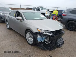 2016 Lexus ES 350 with VIN 58ABK1GGXGU021778, listed as a IAAI auction lot 41889191 with 72,033 mi miles. Bid and sale history available at carsss.com. Image 1.