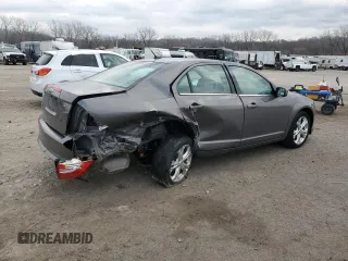 2012 Ford Fusion SE with VIN 3FAHP0HAXCR304720, listed as a Copart auction lot 84213164 with 130,215 mi miles and Salvage Title. Bid and sale history available at carsss.com. Image 3.