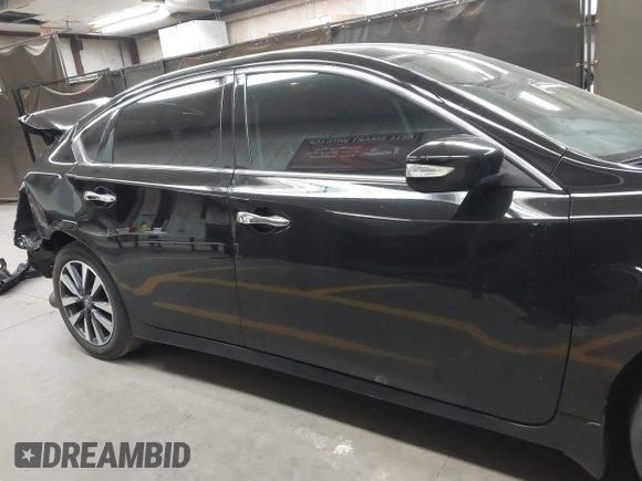 2017 Nissan Altima SV with VIN 1N4AL3AP8HC297267, listed as a IAAI auction lot 41557027 with 89,831 mi miles and . Bid and sale history available at carsss.com. Image 14.
