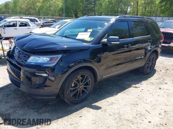 2018 Ford Explorer XLT with VIN 1FM5K7D85JGC38990, listed as a IAAI auction lot 42004295 with 147,499 mi miles and . Bid and sale history available at DreamBid. Image 2.