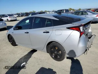 2022 Toyota Prius L Eco with VIN JTDKAMFU6N3174068, listed as a Copart auction lot 50403295 with 102,265 mi miles and Salvage Title. Bid and sale history available at DreamBid. Image 2.