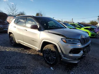 2023 Jeep Compass (RED) Edition with VIN 3C4NJDCN8PT547158, listed as a Copart auction lot 83790274 with 8,095 mi miles and Salvage Title. Bid and sale history available at carsss.com. Image 4.