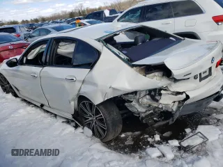 2018 BMW 5 Series M550i xDrive с VIN WBAJB9C59JB050103, выставлен на аукционе Copart как лот 44687215 с пробегом Не указан миль и Списание • Salvage title. История ставок и продаж доступна на DreamBid. Изображение 2.