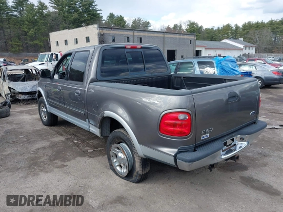2003 Ford F-150 XLT with VIN 1FTRW08L63KA37275, listed as a IAAI auction lot 41875128 with 133,257 mi miles. Bid and sale history available at carsss.com. Image 3.