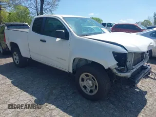 2021 Chevrolet Colorado 2WD Work Truck with VIN 1GCHSBEA3M1101138, listed as a IAAI auction lot 41979978 with 81,657 mi miles. Bid and sale history available at carsss.com. Image 1.