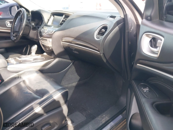 2019 Infiniti QX60 PURE with VIN 5N1DL0MM7KC552081, listed as a IAAI auction lot 41835686 with 156,587 mi miles. Bid and sale history available at carsss.com. Image 5.