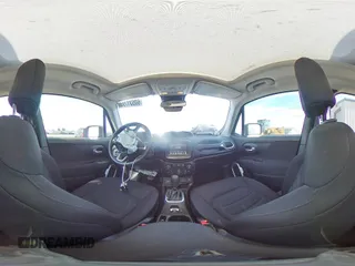 2020 Jeep Renegade Latitude z VIN ZACNJBBB8LPL33572, wystawiony jako Copart lot #60531795 z przebiegiem 78 528 mil mil oraz Szkoda całkowita • Salvage title. Historia ofert i sprzedaży dostępna na DreamBid. Obrazek 15.