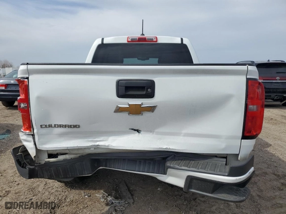 2020 Chevrolet Colorado 2WD Work Truck with VIN 1GCGSBEA9L1105544, listed as a Copart auction lot 46942335 with 90,485 mi miles and Salvage Title. Bid and sale history available at carsss.com. Image 6.