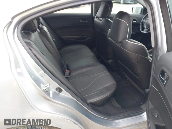 2020 Acura ILX w/Premium Pkg with VIN 19UDE2F74LA004006, listed as a IAAI auction lot 41814699 with 73,279 mi miles. Bid and sale history available at carsss.com. Image 8.