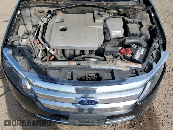 2010 Ford Fusion Hybrid с VIN 3FADP0L32AR310256, выставлен на аукционе Copart как лот 54310965 с пробегом 126 258 миль миль и Списание • Salvage title. История ставок и продаж доступна на DreamBid. Изображение 11.