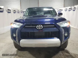 2024 Toyota 4Runner TRD Off Road with VIN JTEPU5JR9R6284229, listed as a Copart auction lot 50779925 with 34,339 mi miles and Clean Title. Bid and sale history available at carsss.com. Image 5.