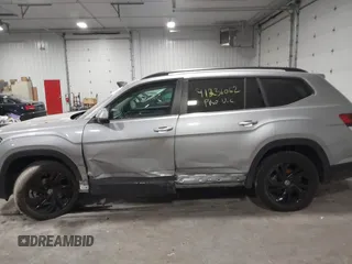 2023 Volkswagen Atlas SE с VIN 1V2HR2CA5PC516757, выставлен на аукционе IAAI как лот 41236062 с пробегом 23 485 миль миль и . История ставок и продаж доступна на DreamBid. Изображение 14.