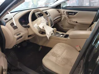 2017 Nissan Altima 2.5 SR with VIN 1N4AL3AP8HC243368, listed as a IAAI auction lot 41658246 with 132,481 mi miles. Bid and sale history available at carsss.com. Image 5.