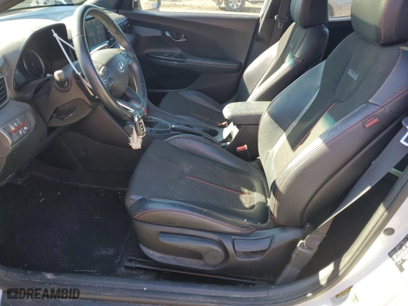 2019 Hyundai Veloster 2.0 Premium with VIN KMHTG6AF9KU008619, listed as a Copart auction lot 82795614 with 49,308 mi miles and Salvage Title. Bid and sale history available at carsss.com. Image 7.