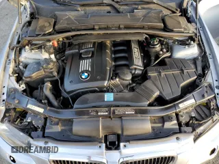 2009 BMW 3 Series 328i xDrive with VIN WBAWV53599P081307, listed as a Copart auction lot 86952404 with 175,556 mi miles and Salvage Title. Bid and sale history available at carsss.com. Image 11.