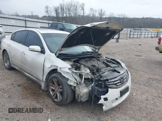2012 Nissan Altima SR with VIN 1N4BL2AP3CC153889, listed as a IAAI auction lot 41781358 with 262,689 mi miles and . Bid and sale history available at DreamBid. Image 16.