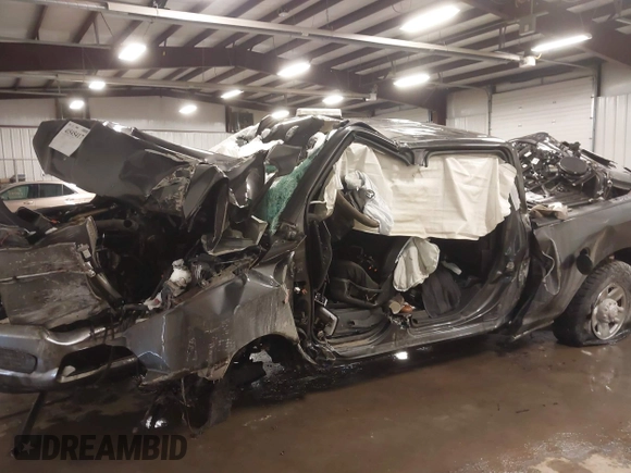 2022 Ram 2500 Tradesman with VIN 3C6UR5CL5NG299330, listed as a IAAI auction lot 41545417 with 61,631 mi miles. Bid and sale history available at carsss.com. Image 6.