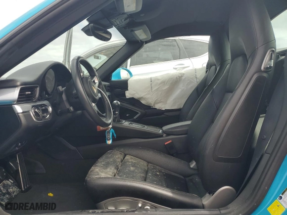 2017 Porsche 911 4S with VIN WP0BB2A98HS136078, listed as a Copart auction lot 75467624 with 0 mi miles and Non Repairable. Bid and sale history available at carsss.com. Image 7.