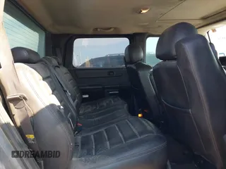 2006 Hummer H2 with VIN 5GRGN22U06H103326, listed as a IAAI auction lot 41474829 with 217,436 mi miles. Bid and sale history available at carsss.com. Image 8.