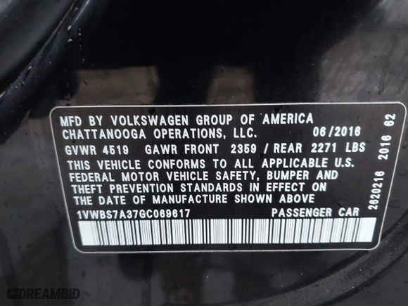 2016 Volkswagen Passat 1.8T SE w/Technology with VIN 1VWBS7A37GC069617, listed as a IAAI auction lot 41680890 with 139,457 mi miles. Bid and sale history available at carsss.com. Image 9.