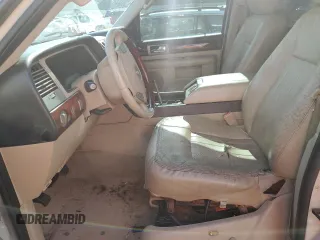 2005 Lincoln Navigator Luxury with VIN 5LMFU28535LJ10436, listed as a Copart auction lot 39720833 with 0 mi miles and Salvage Title. Bid and sale history available at carsss.com. Image 7.