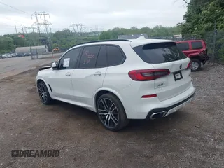 2019 BMW X5 xDrive50i с VIN 5UXJU2C5XKLN64637, выставлен на аукционе IAAI как лот 42182077 с пробегом Не указан миль и . История ставок и продаж доступна на DreamBid. Изображение 3.