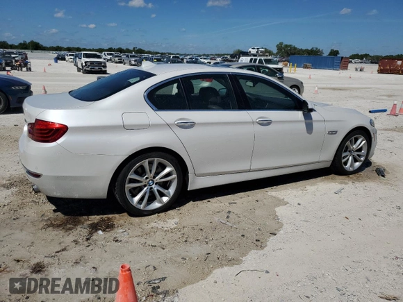 2015 BMW 5 Series 535i with VIN WBA5B1C54FG125819, listed as a Copart auction lot 48557755 with 85,106 mi miles and Clean Title. Bid and sale history available at carsss.com. Image 3.