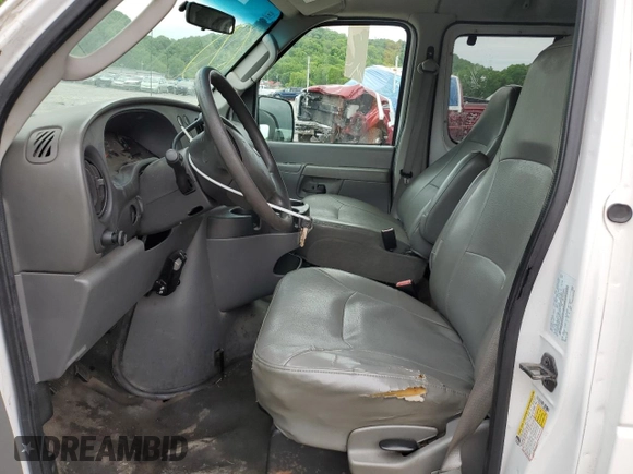 2008 Ford Econoline Passenger XL with VIN 1FBSS31L78DB58857, listed as a Copart auction lot 56203485 with 101,878 mi miles and Salvage title. Bid and sale history available at DreamBid. Image 7.
