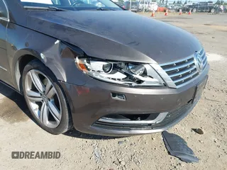 2013 Volkswagen CC Sport Plus с VIN WVWBP7ANXDE506564, выставлен на аукционе IAAI как лот 42312546 с пробегом 217 136 миль миль и . История ставок и продаж доступна на DreamBid. Изображение 6.