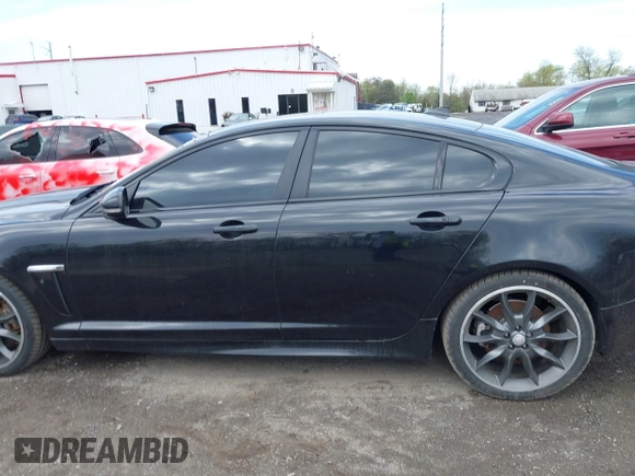 2015 Jaguar XF V6 Portfolio with VIN SAJWJ0FF6F8U75800, listed as a IAAI auction lot 42044449 with 1 mi miles. Bid and sale history available at carsss.com. Image 14.