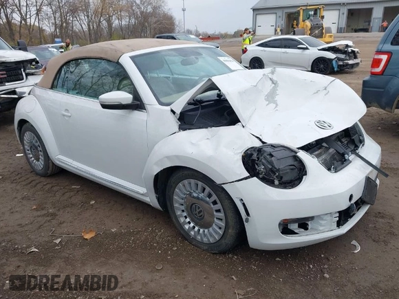 2015 Volkswagen Beetle 1.8T w/Tech with VIN 3VW517AT3FM805868, listed as a IAAI auction lot 40886820 with 113,380 mi miles and . Bid and sale history available at DreamBid. Image 1.