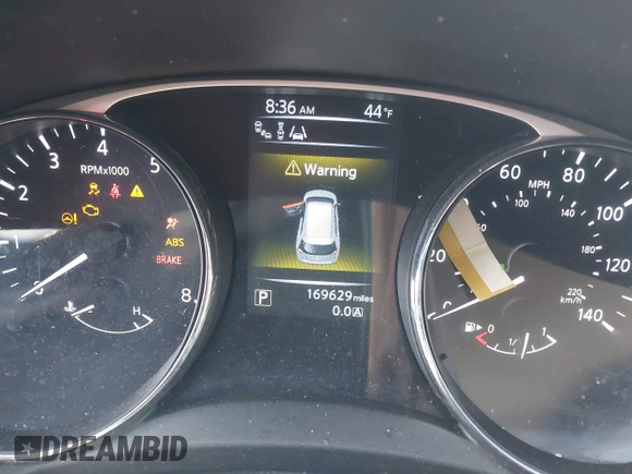 2015 Nissan Rogue SV with VIN 5N1AT2MVXFC916779, listed as a IAAI auction lot 41757810 with 169,629 mi miles. Bid and sale history available at carsss.com. Image 7.