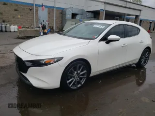 2020 Mazda 3 Preferred z VIN JM1BPBMM6L1159911, wystawiony jako Copart lot #57711675 z przebiegiem 73 875 mil mil oraz Szkoda całkowita • Salvage title. Historia ofert i sprzedaży dostępna na DreamBid. Obrazek 1.