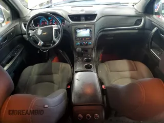 2015 Chevrolet Traverse LT z VIN 1GNKRGKD4FJ150775, wystawiony jako Copart lot #59920715 z przebiegiem 117 489 mil mil oraz Czysty tytuł • Clean title. Historia ofert i sprzedaży dostępna na DreamBid. Obrazek 8.