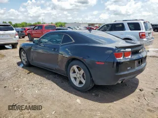 2011 Chevrolet Camaro 1LT with VIN 2G1FB1ED4B9156503, listed as a Copart auction lot 61058615 with 258,287 mi miles and Clean title. Bid and sale history available at DreamBid. Image 2.
