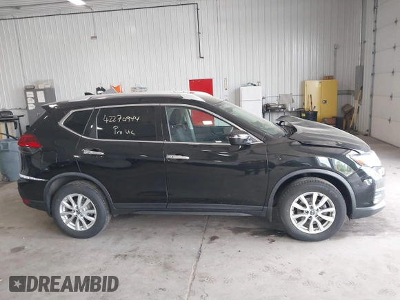 2017 Nissan Rogue SV с VIN KNMAT2MV7HP593789, выставлен на аукционе IAAI как лот 42270944 с пробегом 146 157 миль миль и . История ставок и продаж доступна на DreamBid. Изображение 13.
