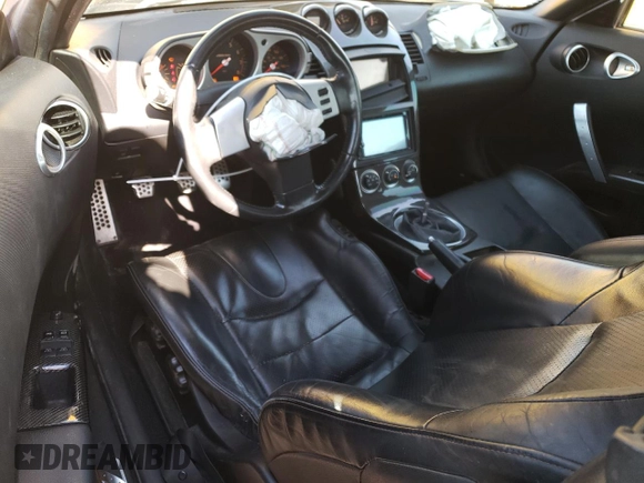 2005 Nissan 350Z Touring with VIN JN1AZ34E55M655680, listed as a Copart auction lot 74091984 with 114,576 mi miles and Salvage Title. Bid and sale history available at DreamBid. Image 8.