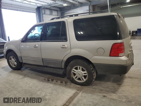 2005 Ford Expedition Special Service with VIN 1FMPU16555LA44783, listed as a Copart auction lot 87174384 with 277,798 mi miles and Salvage Title. Bid and sale history available at carsss.com. Image 2.