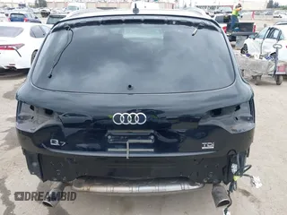 2015 Audi Q7 Premium Plus with VIN WA1LMAFE9FD031088, listed as a IAAI auction lot 42004406 with 208,707 mi miles and . Bid and sale history available at DreamBid. Image 19.