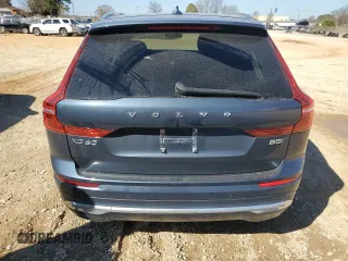 2023 Volvo XC60 Plus Bright Theme z VIN YV4L12RN6P1389037, wystawiony jako Copart lot #48723525 z przebiegiem Nie podano mil oraz Nie do naprawy • Non repairable. Historia ofert i sprzedaży dostępna na DreamBid. Obrazek 6.