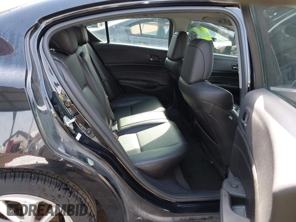 2016 Acura ILX z VIN 19UDE2F31GA018903, wystawiony jako IAAI lot #41767773 z przebiegiem 149 063 mil mil oraz . Historia ofert i sprzedaży dostępna na DreamBid. Obrazek 8.
