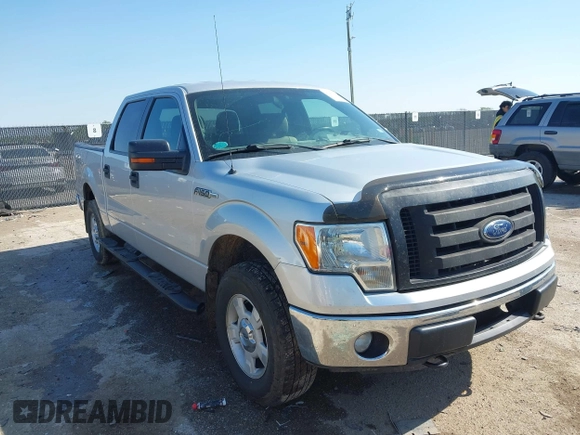 2014 Ford F-150 XL with VIN 1FTFW1EF4EFB17967, listed as a IAAI auction lot 41965216 with 165,617 mi miles and . Bid and sale history available at carsss.com. Image 1.